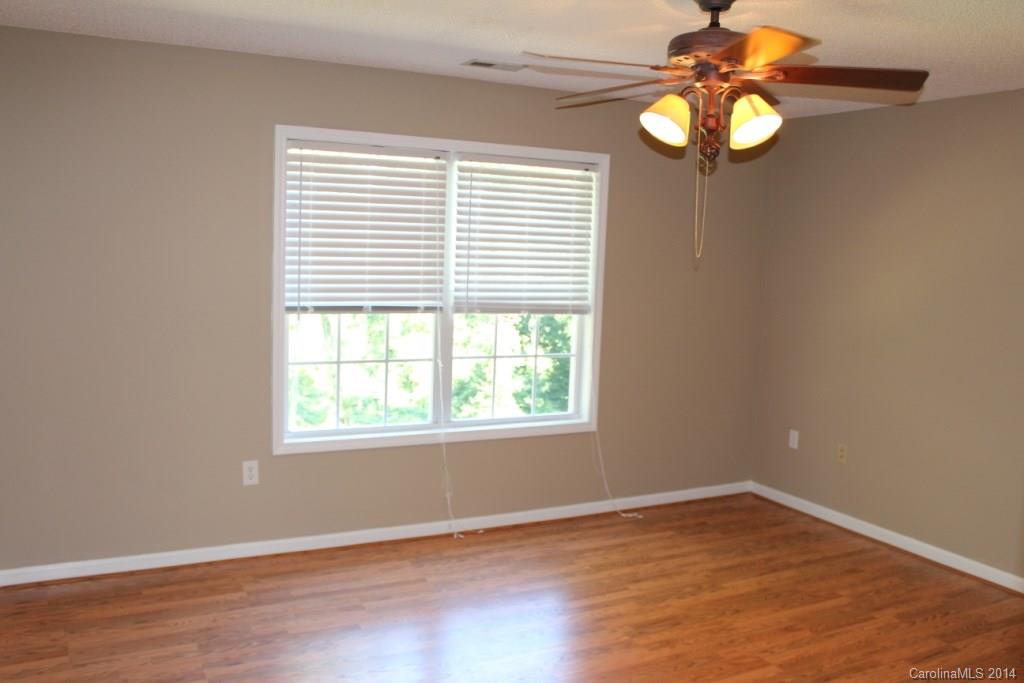 Adams Bluff - Residential