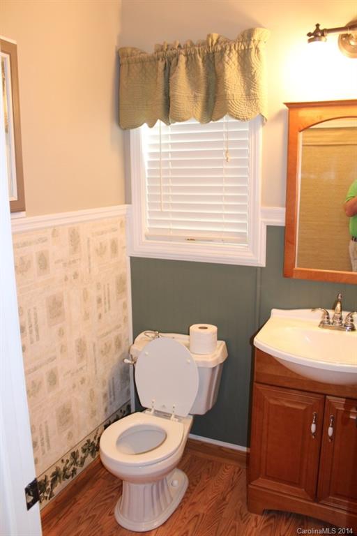 Adams Bluff - Residential