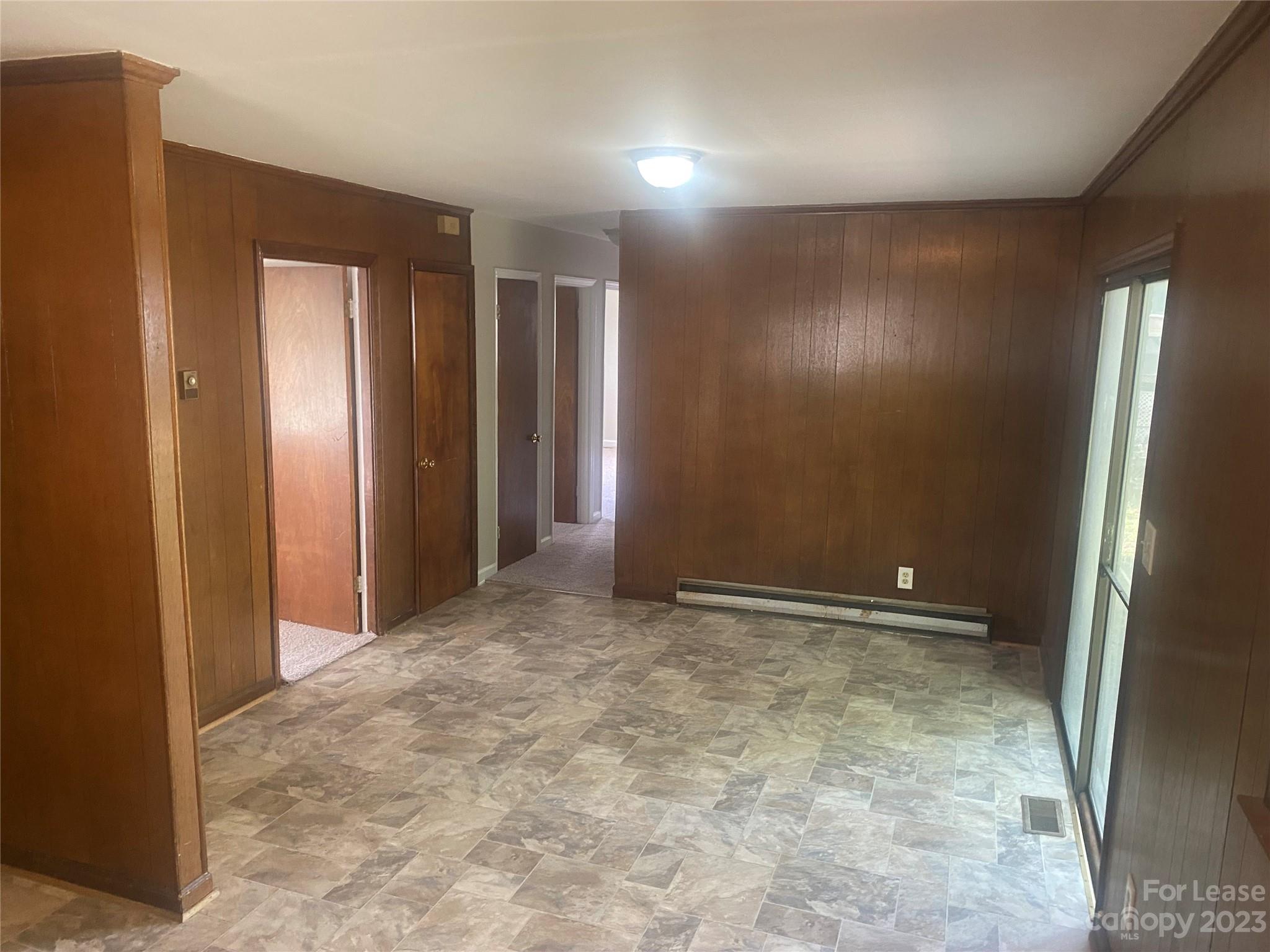 Hidden Valley - Residential Lease