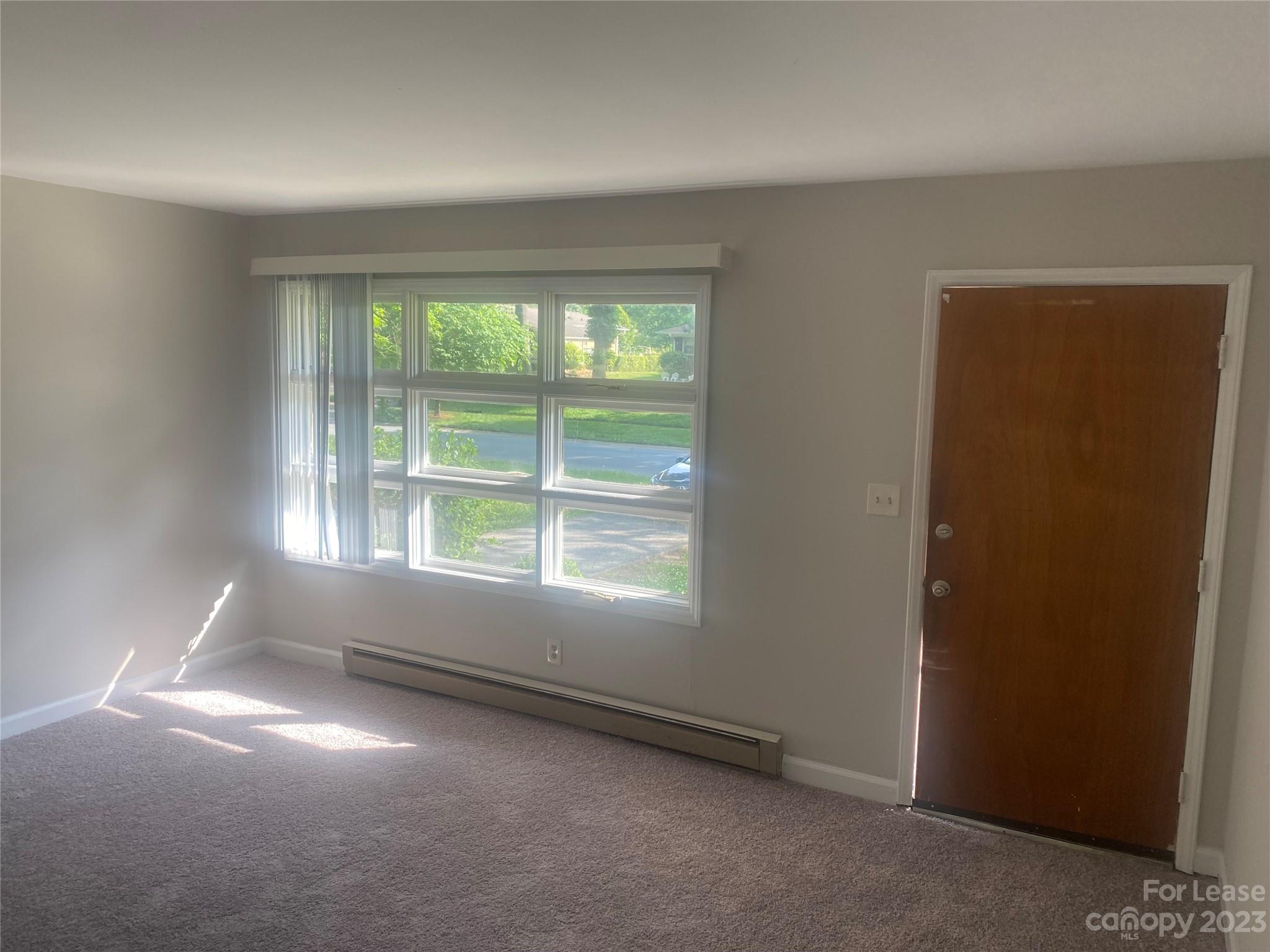 Hidden Valley - Residential Lease