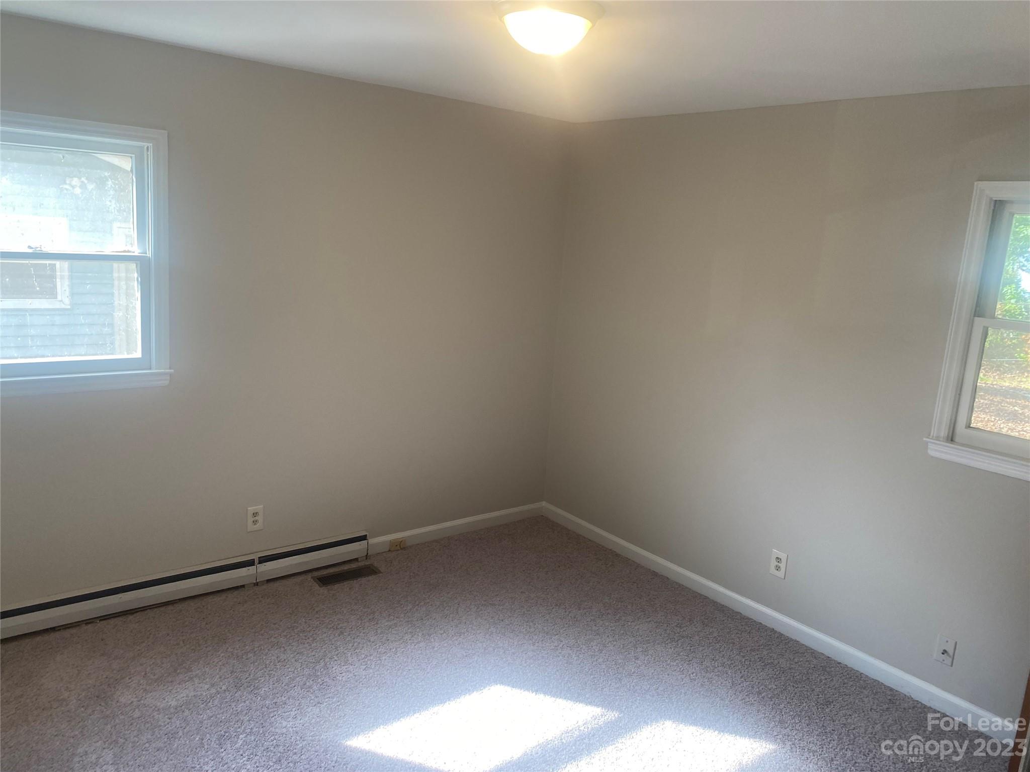 Hidden Valley - Residential Lease