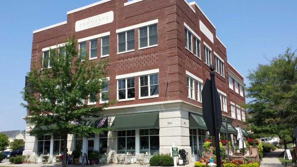 Baxter Village - Commercial Lease