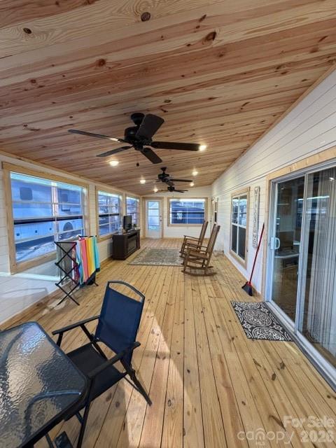 Twin Harbor - Residential