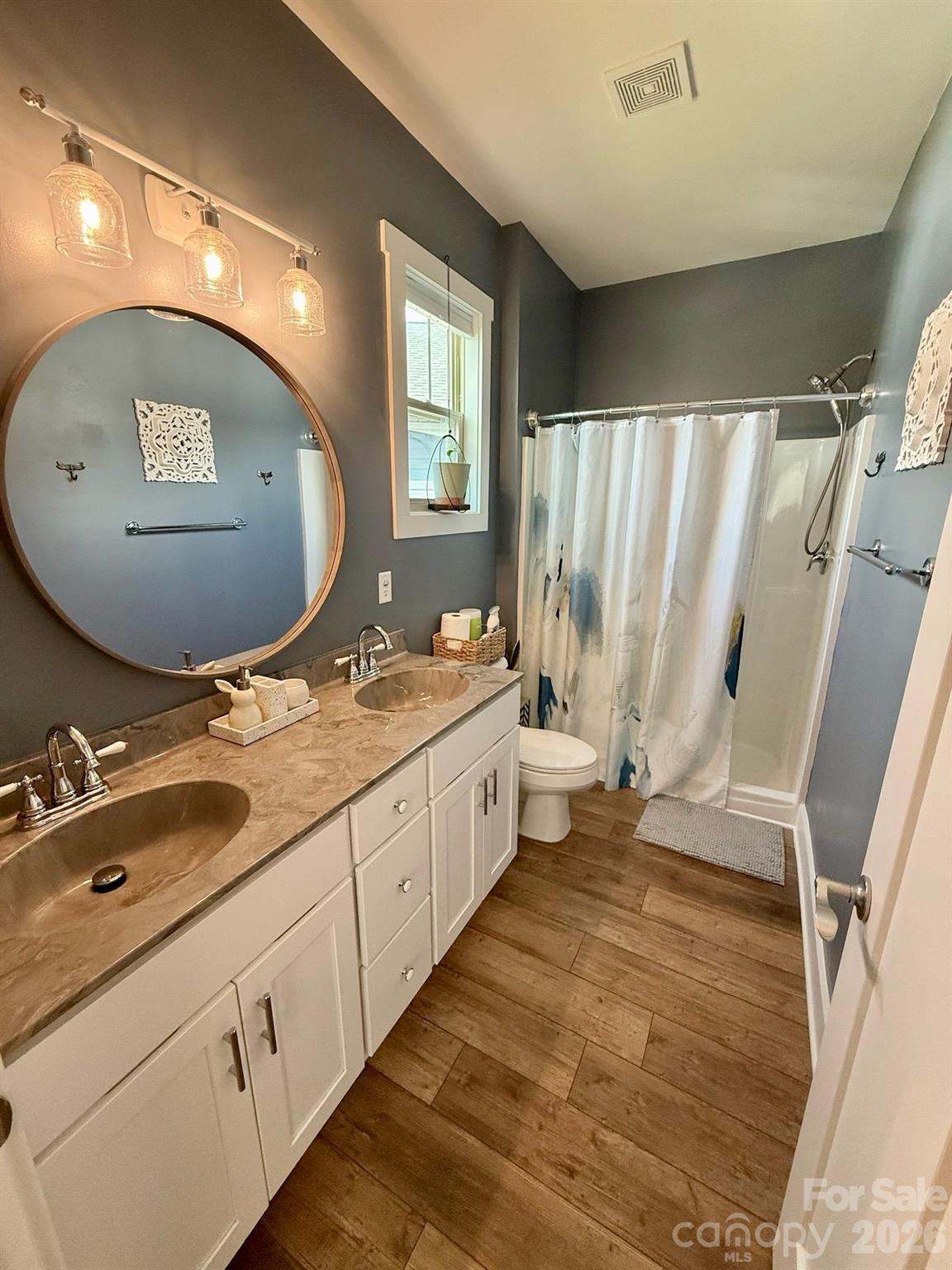 Sycamore Cottages - Residential