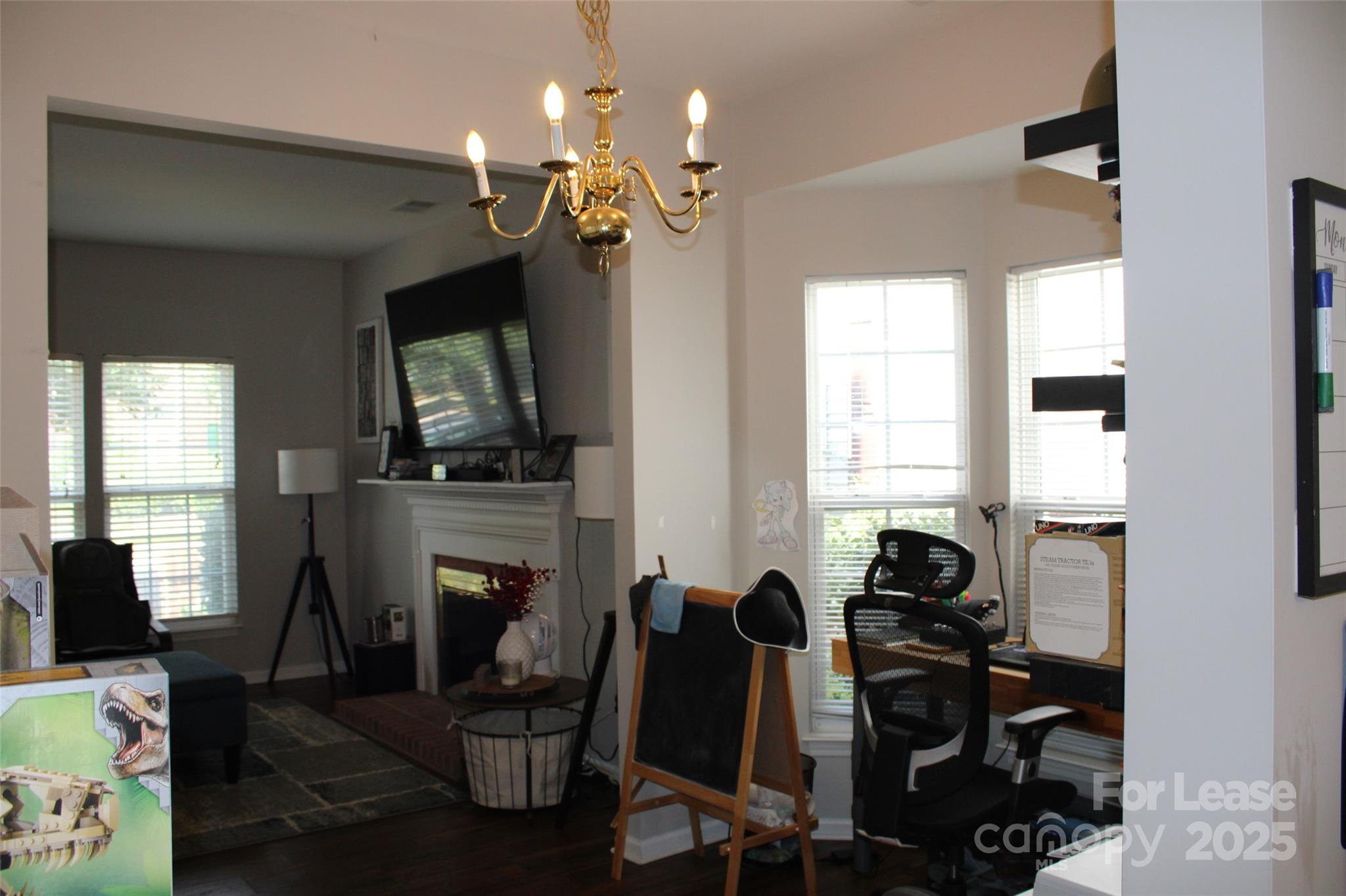 Oakhurst - Residential Lease