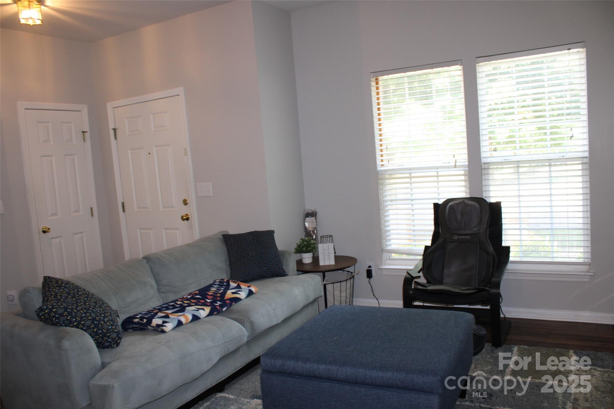 Oakhurst - Residential Lease