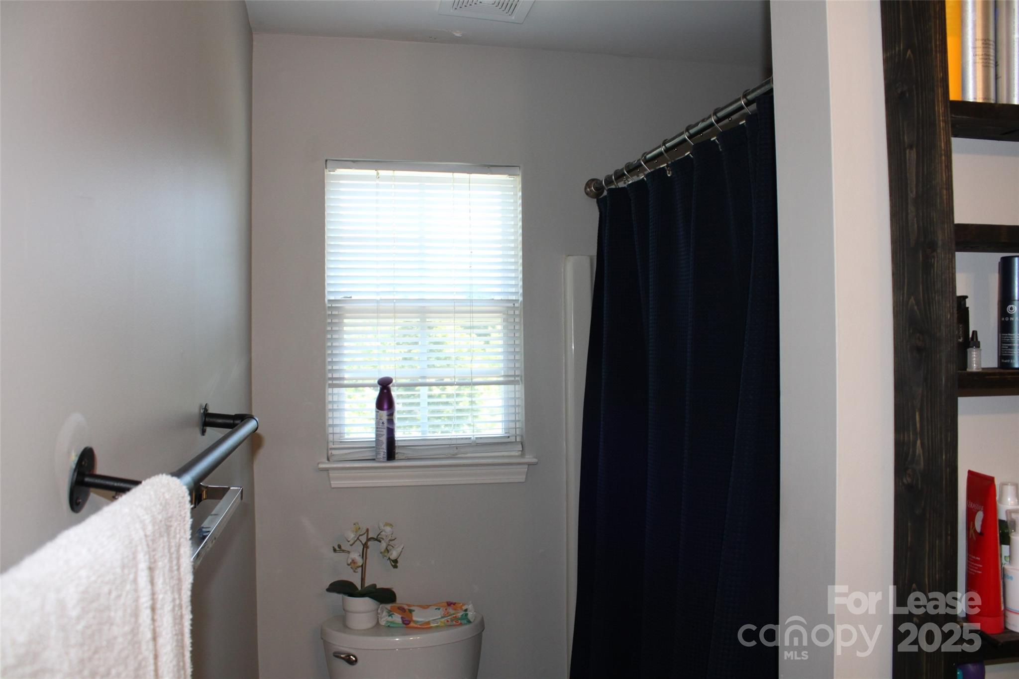 Oakhurst - Residential Lease