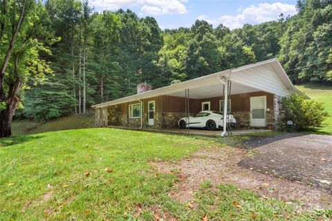 145 Appalachian Drive Burnsville NC 28714