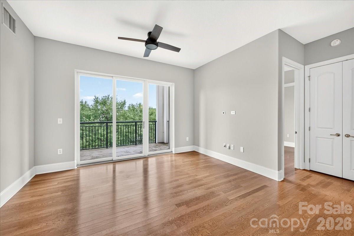 4625 Piedmont Row Drive 515-E