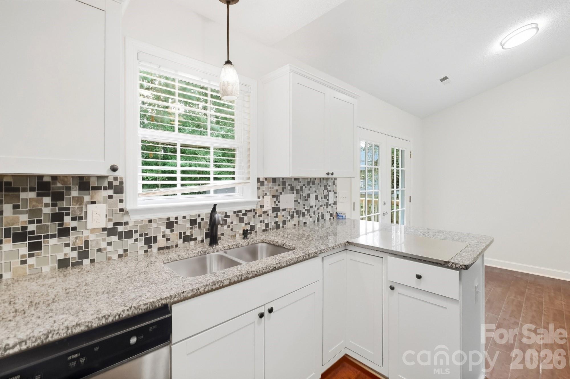 5075 Drake Pond Lane