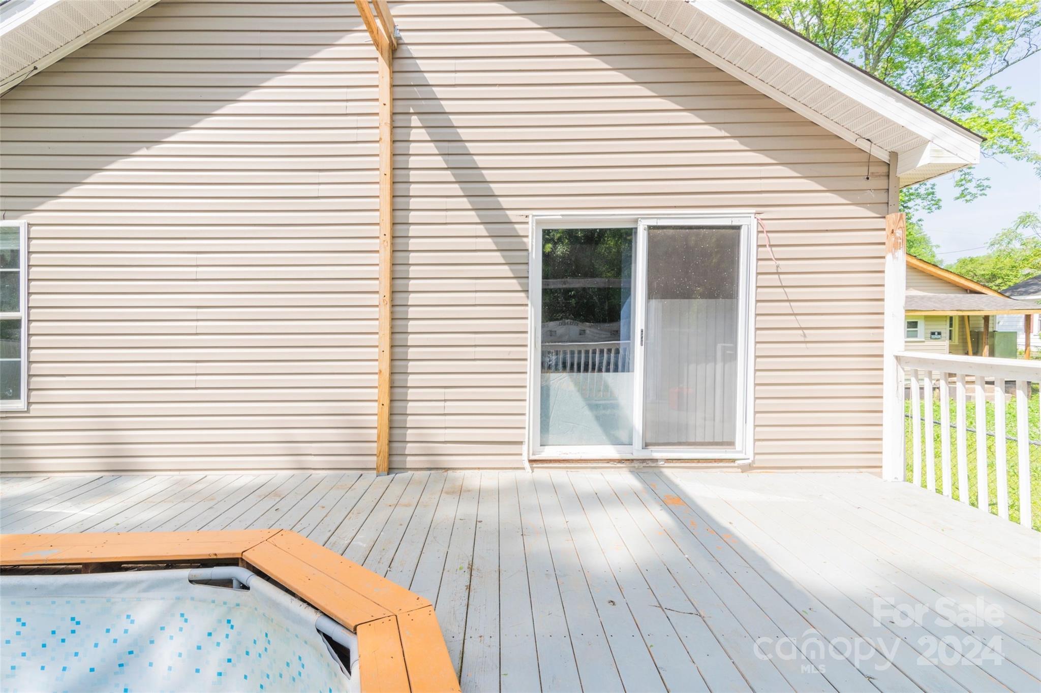 Sunset Park - Residential