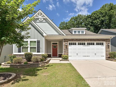 Photo of 10038 Lilac Court, Charlotte, NC 28215 (MLS # 4396585)