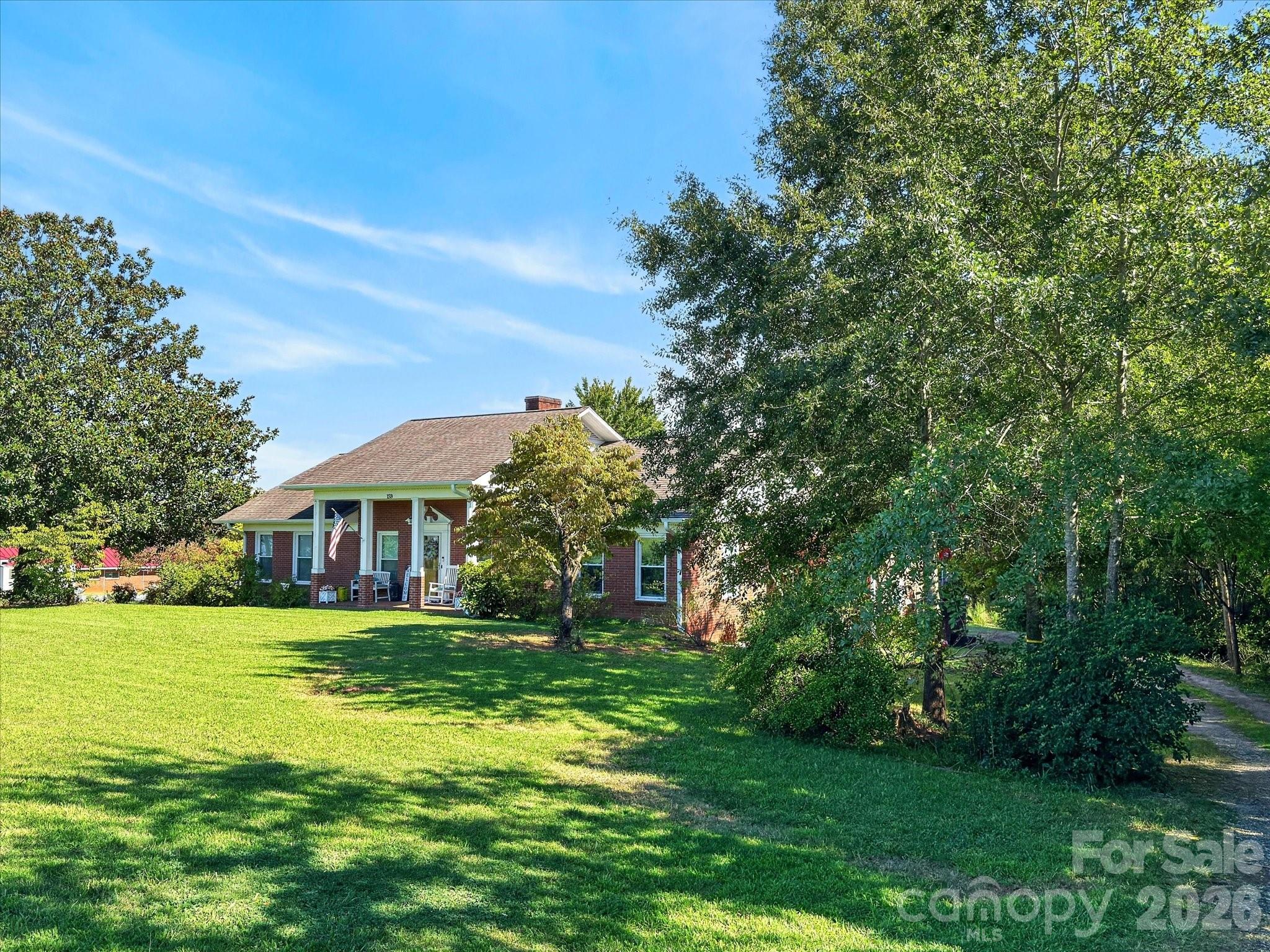 159 W Mountain Street