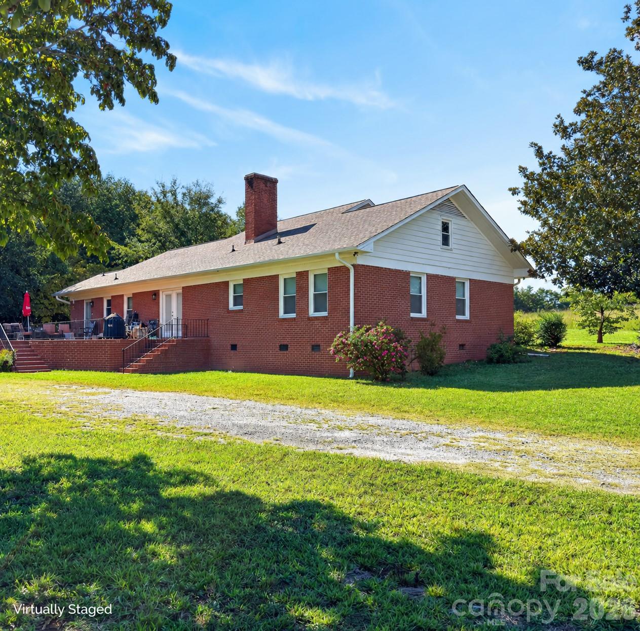 159 W Mountain Street