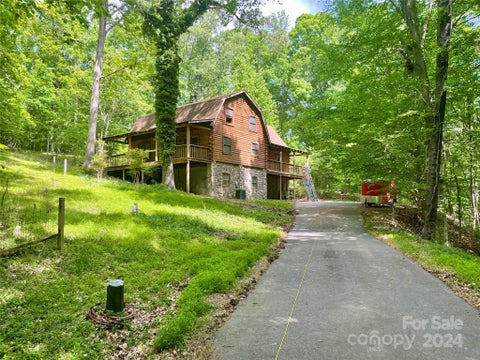 Photo for 14831 E Rocky River Road