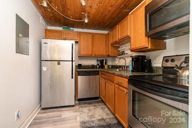 FoxRidge Lofts - Residential