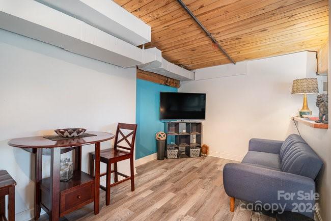 FoxRidge Lofts - Residential