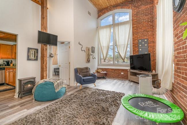 FoxRidge Lofts - Residential