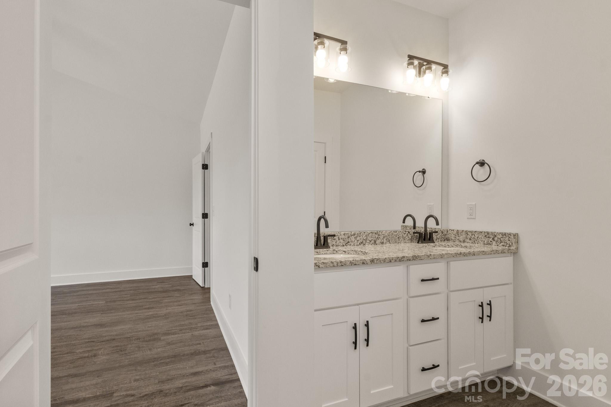 St James Vineyard - Residential