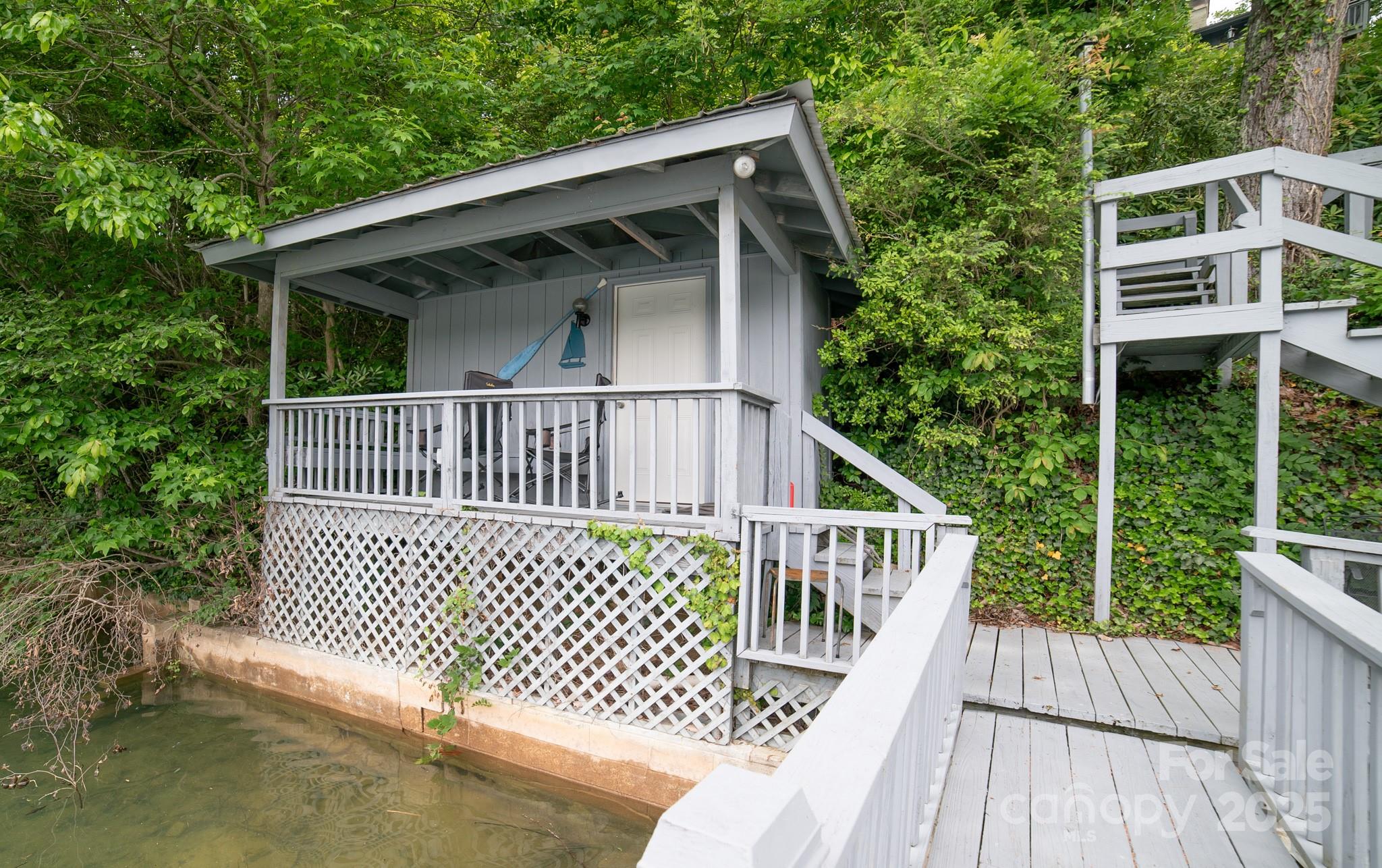 Holiday Shores - Residential