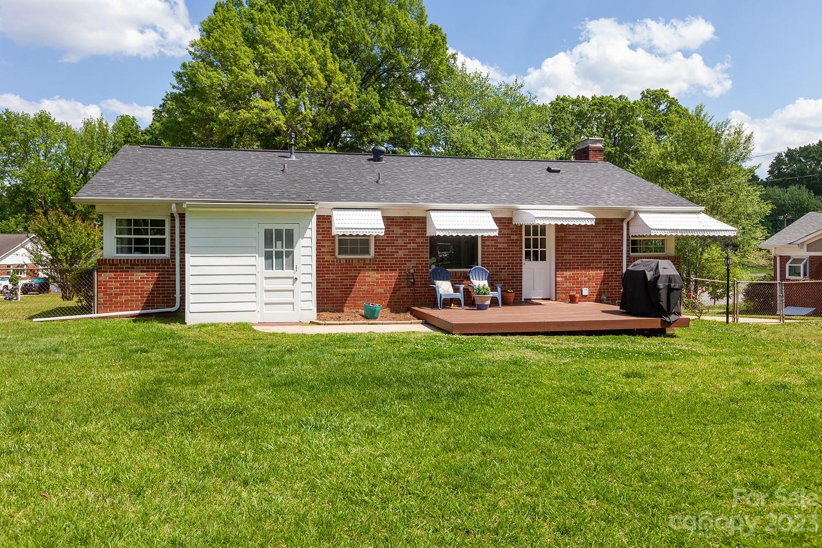 Eastway Park - Residential