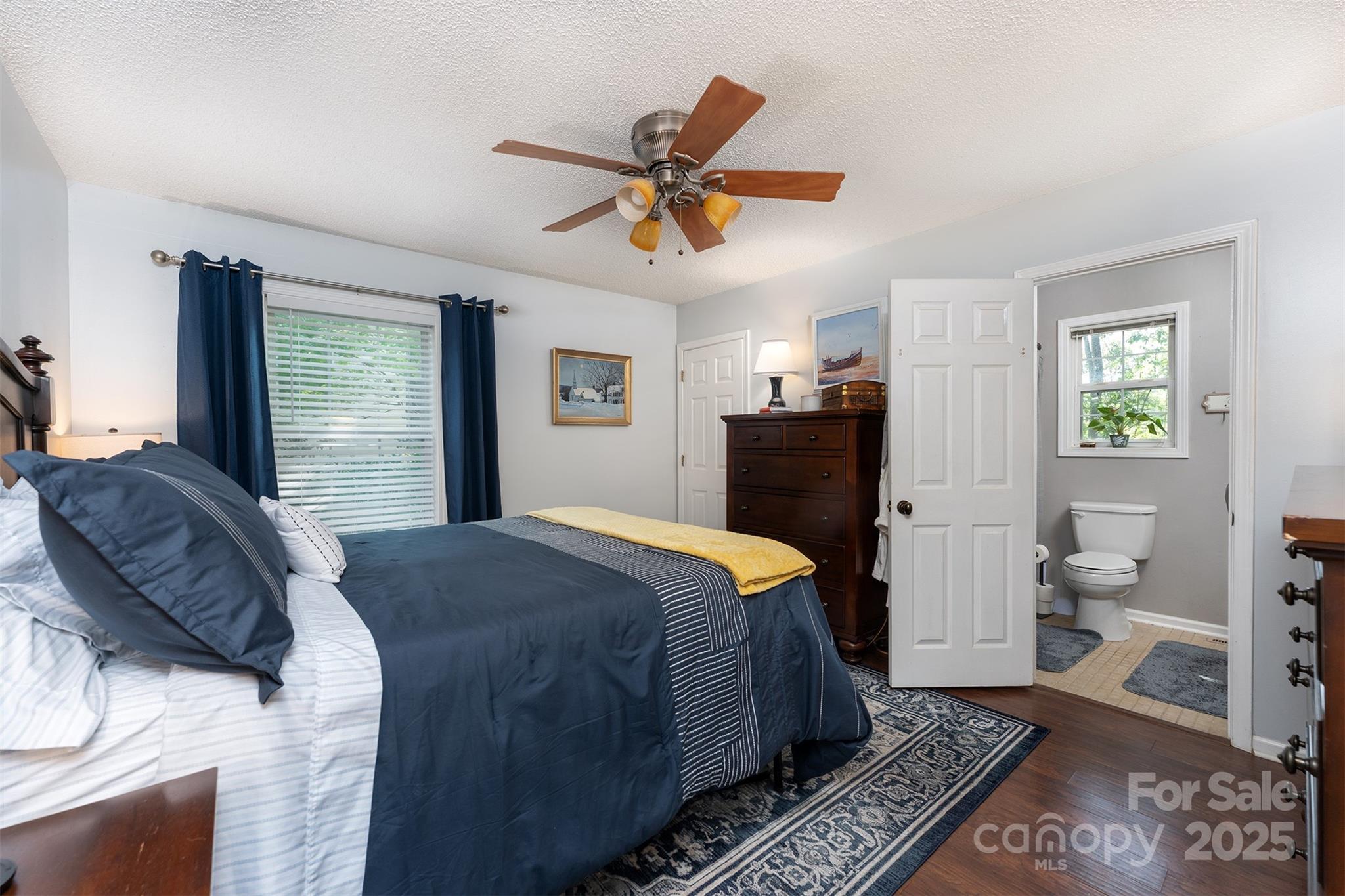 Hunters Trace - Residential