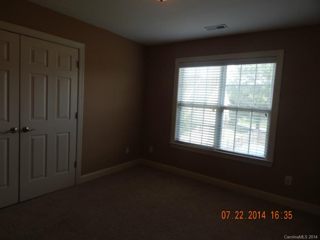 Hilton Meadows - Residential Lease