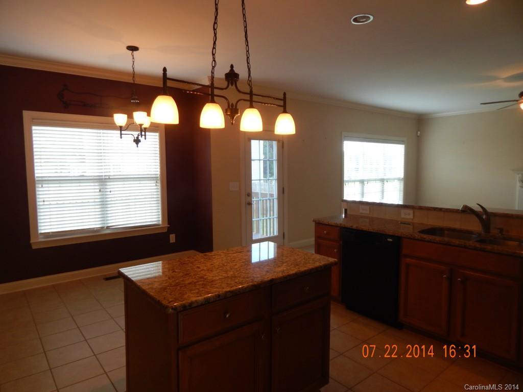 Hilton Meadows - Residential Lease