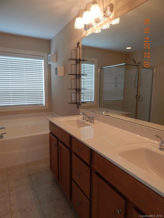 Hilton Meadows - Residential Lease