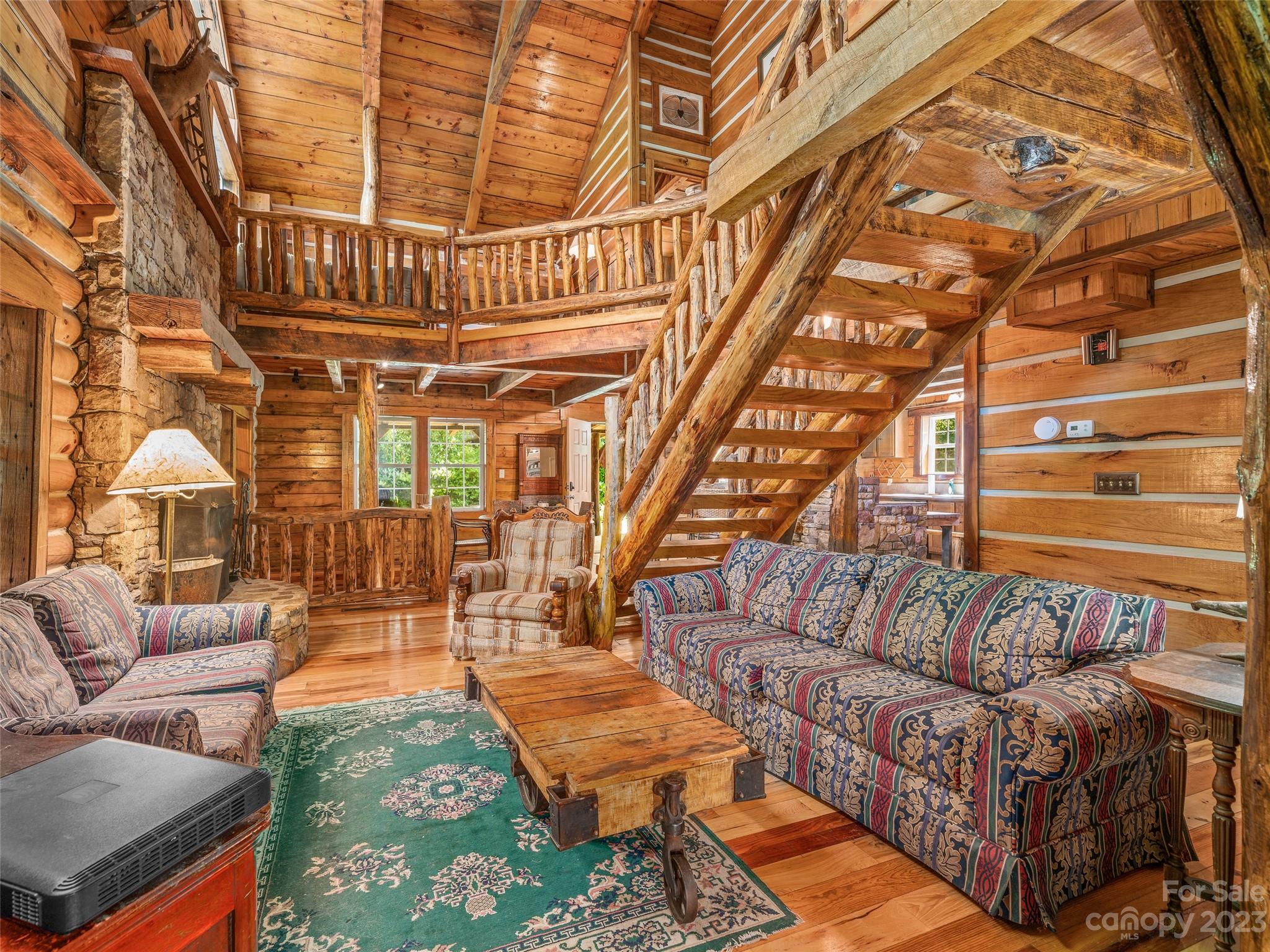 Wolf Crossing - Residential