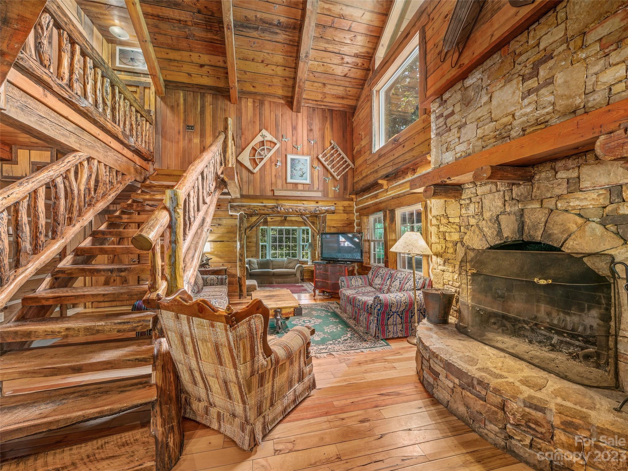 Wolf Crossing - Residential