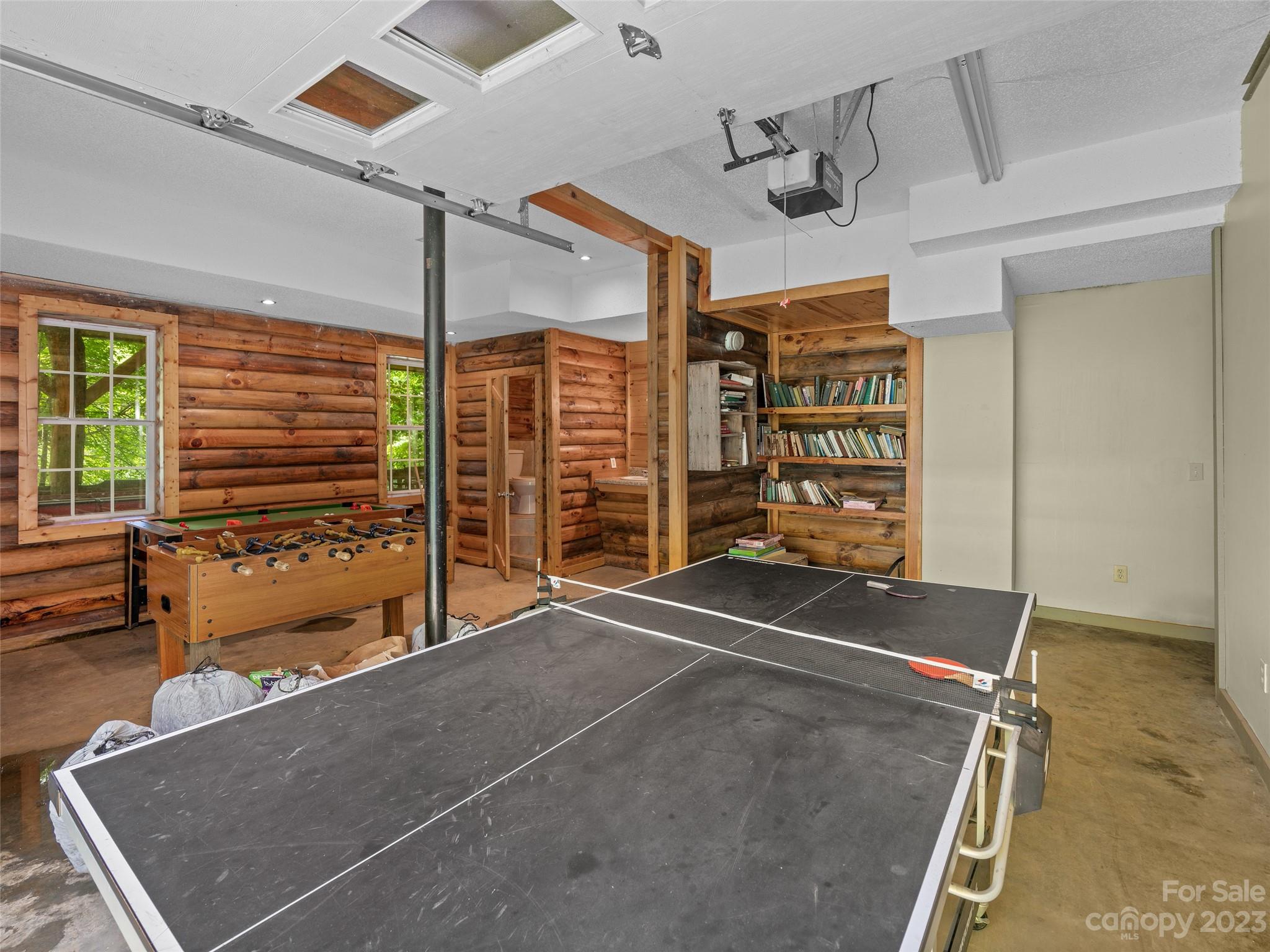 Wolf Crossing - Residential