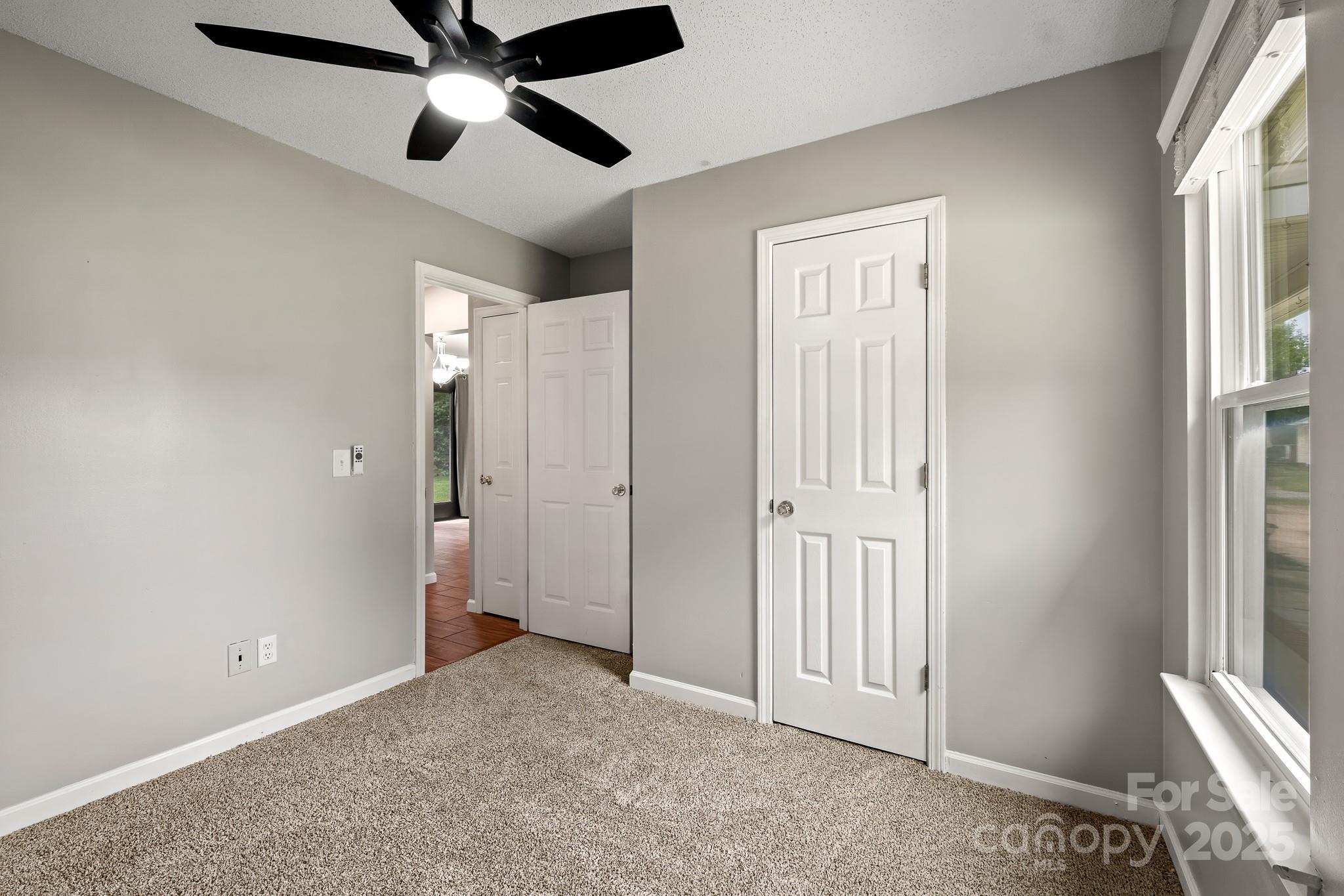 Creekside Village - Residential