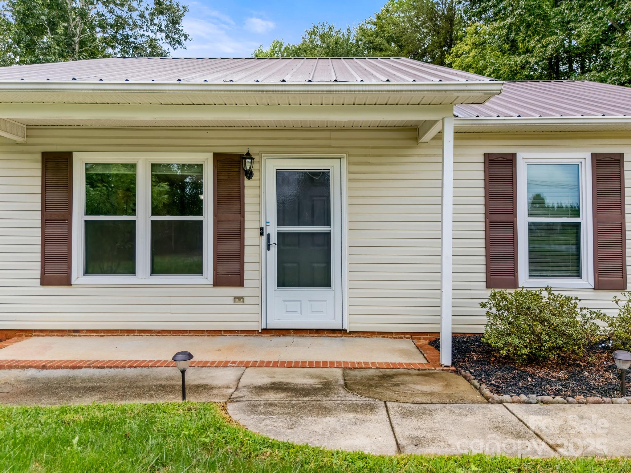 Creekside Village - Residential