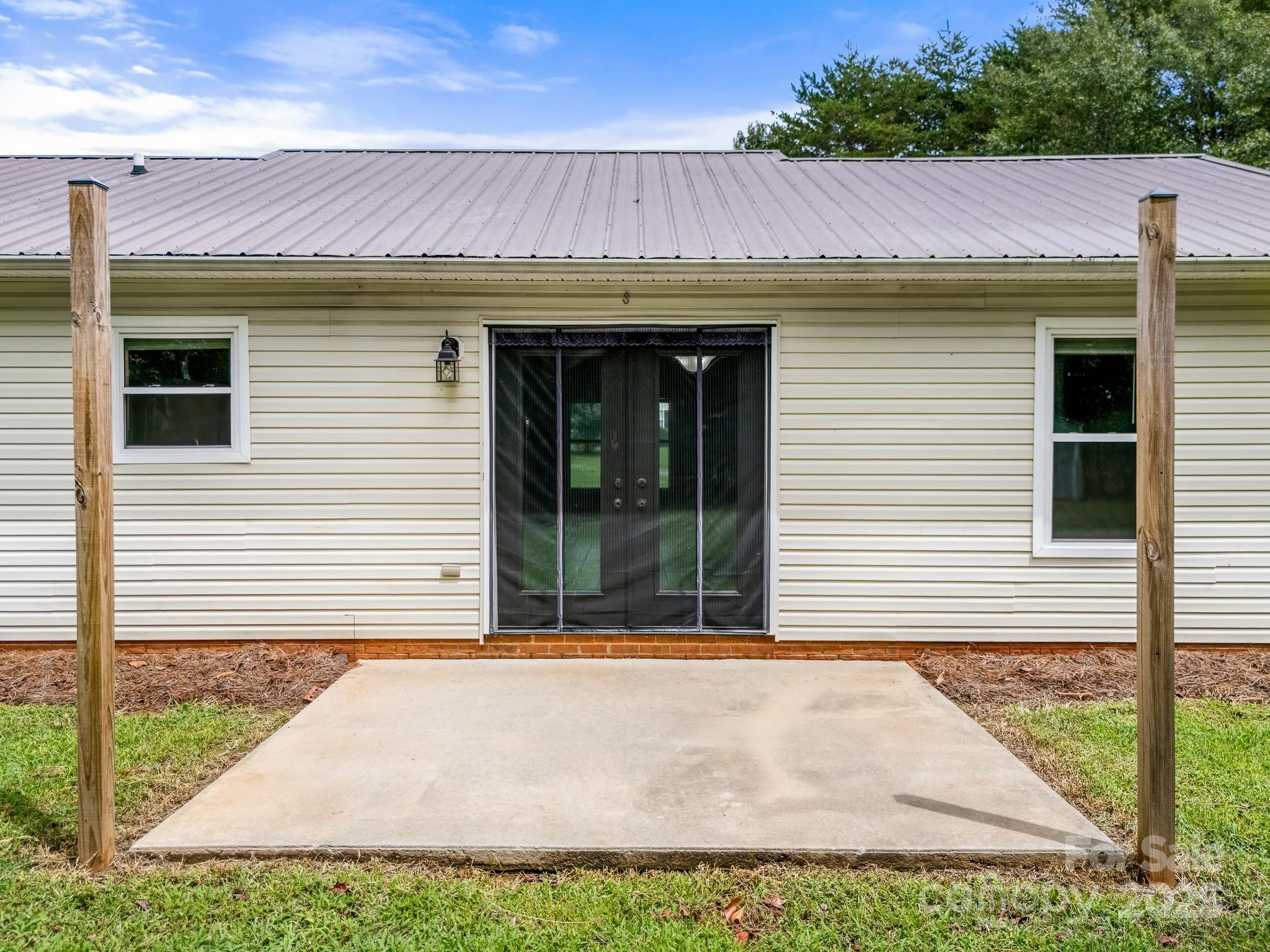 Creekside Village - Residential