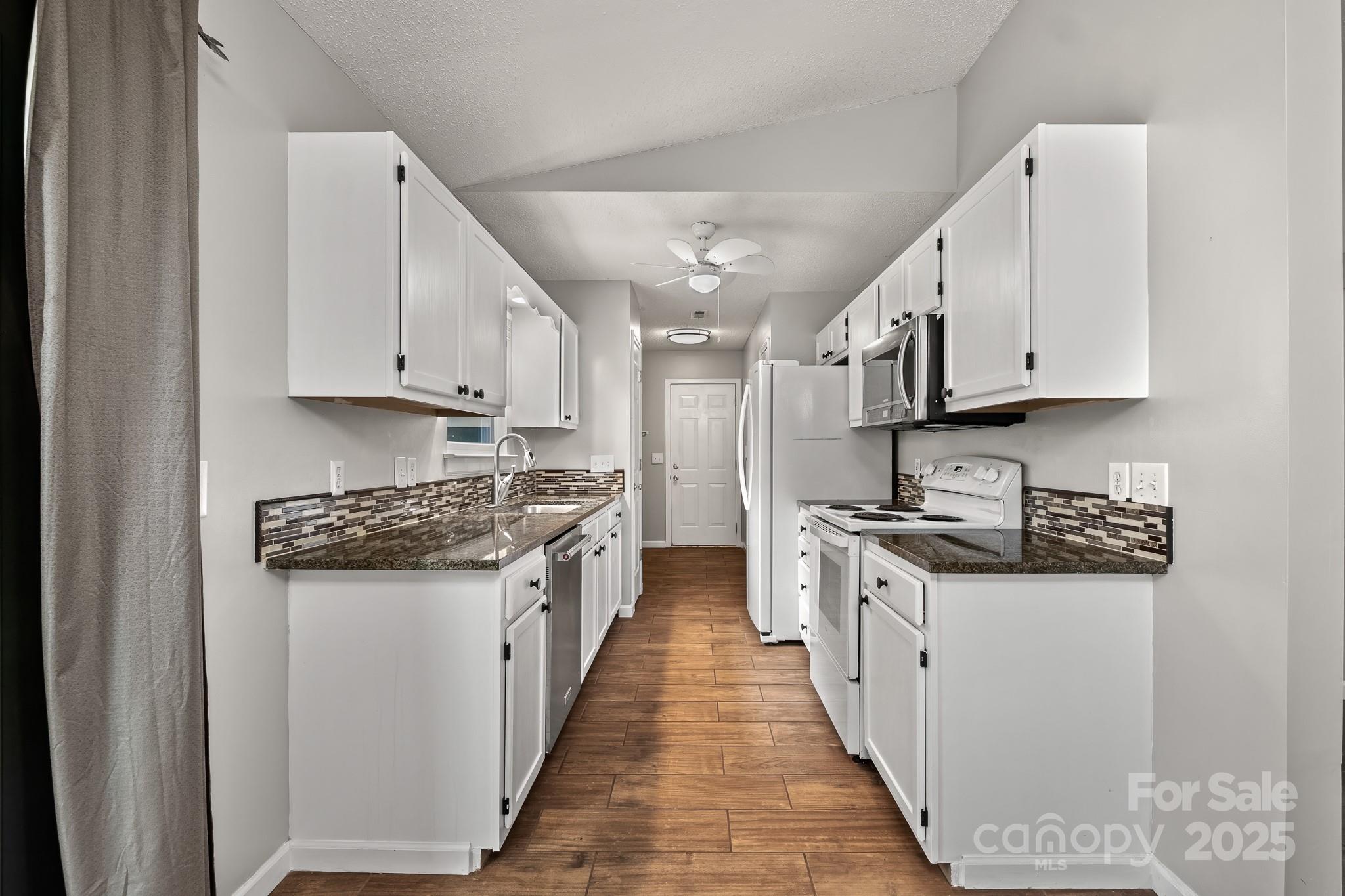 Creekside Village - Residential