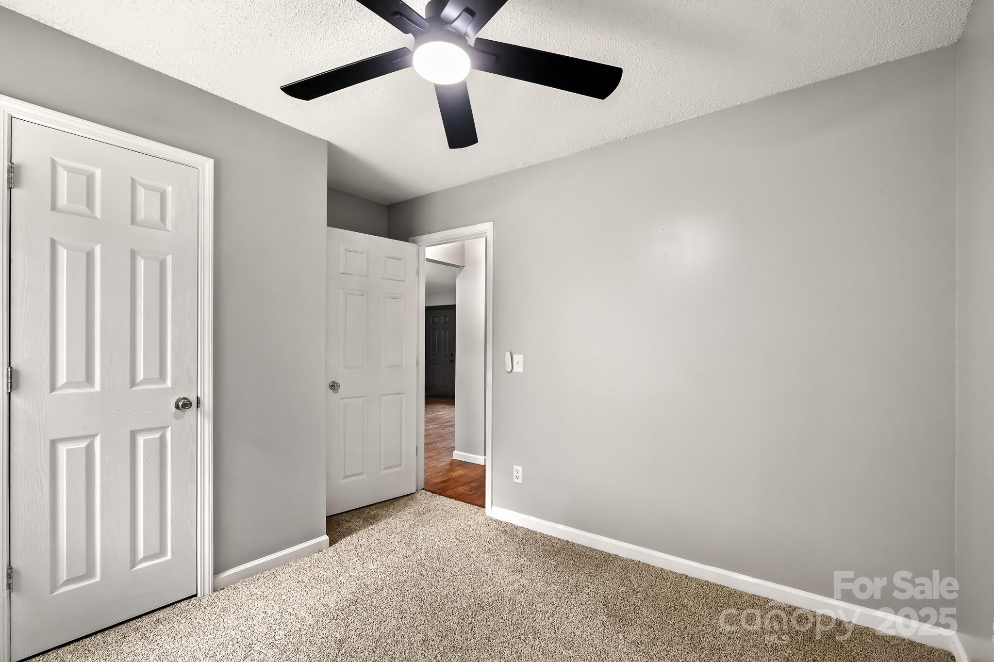 Creekside Village - Residential