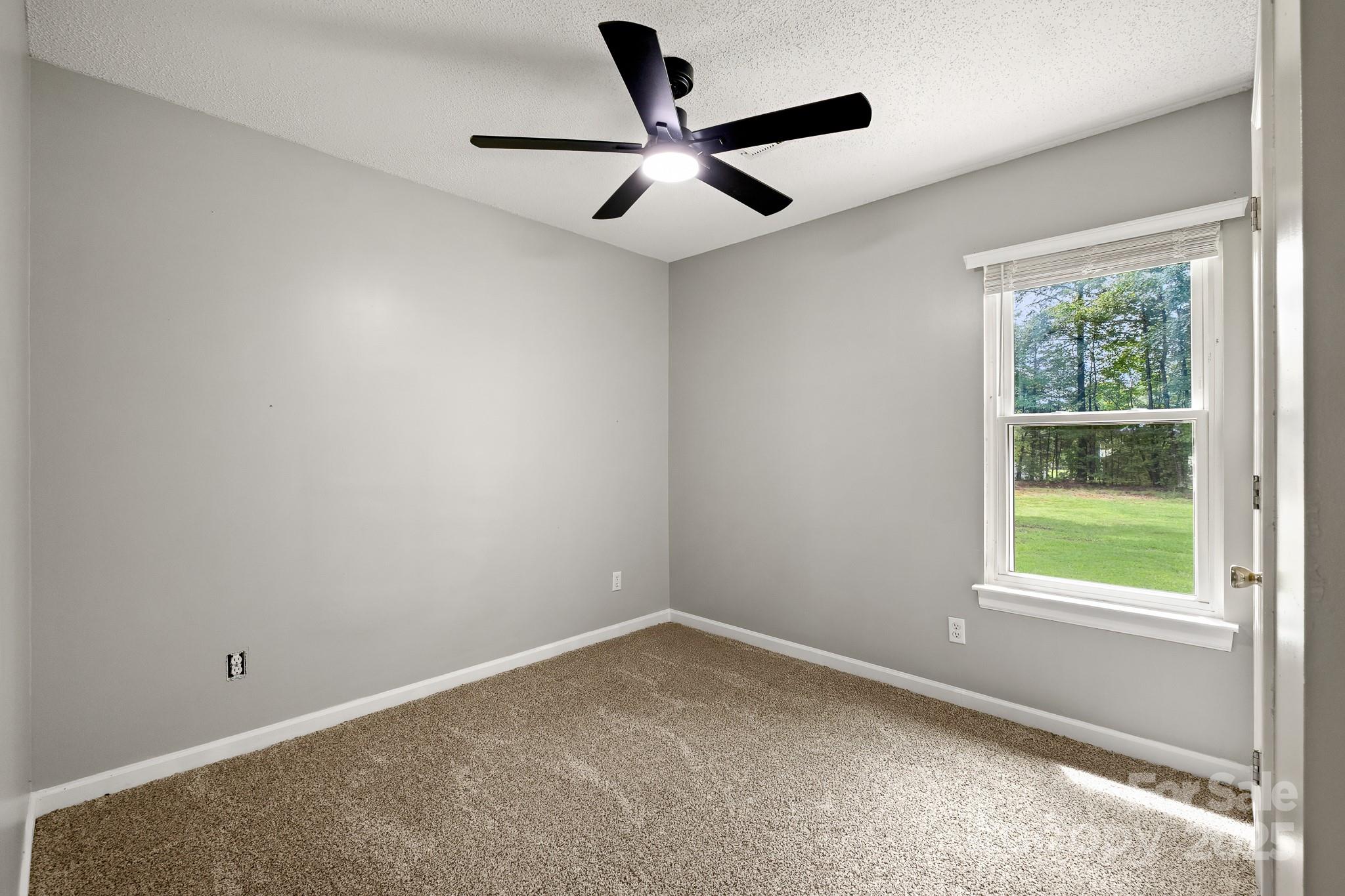 Creekside Village - Residential