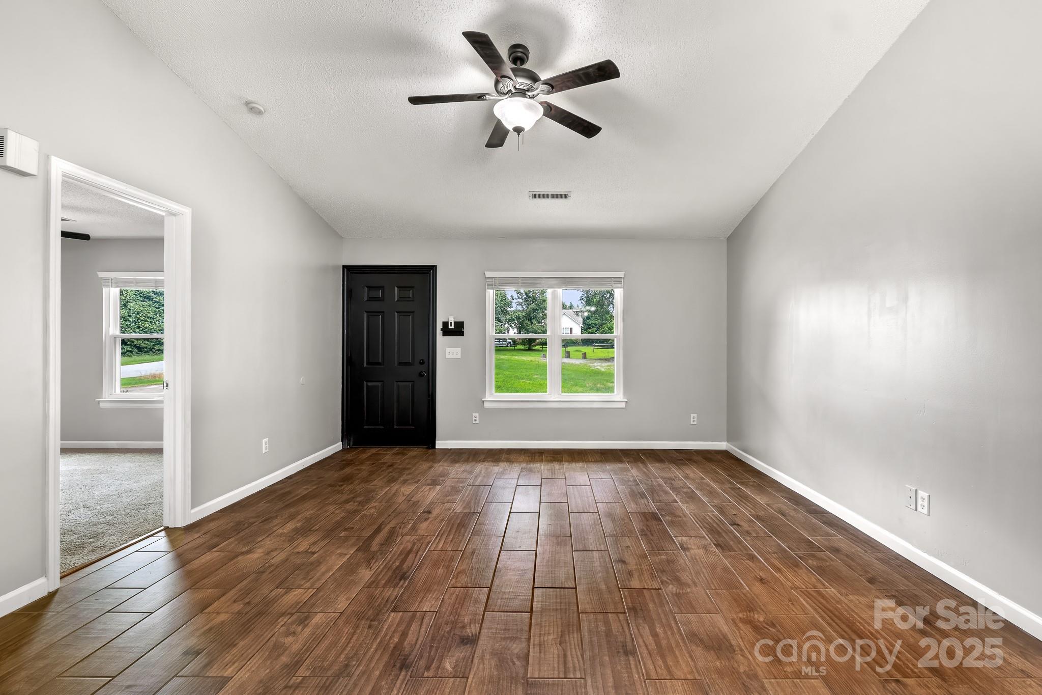 Creekside Village - Residential