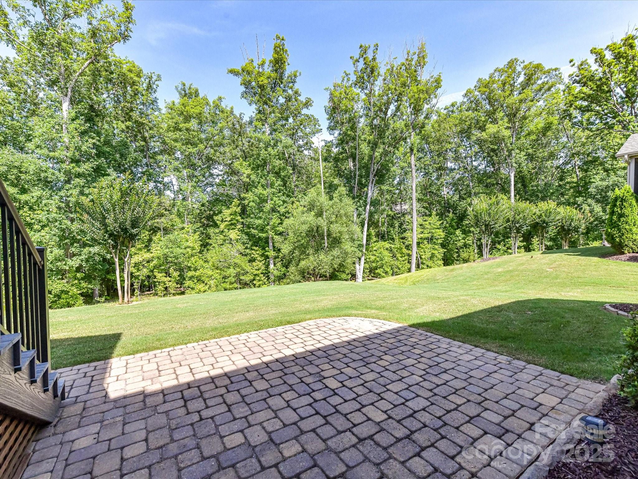 Tree Tops - Residential