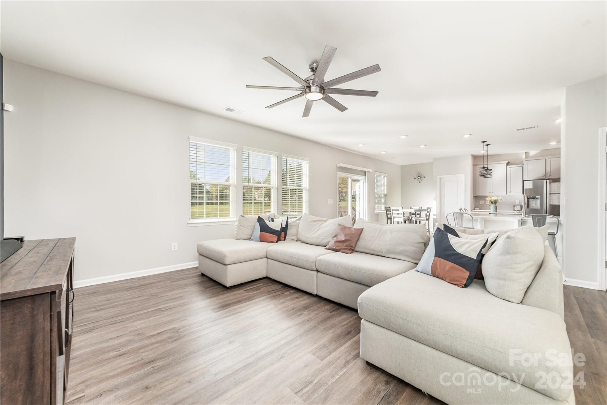 Bethesda Oaks - Residential