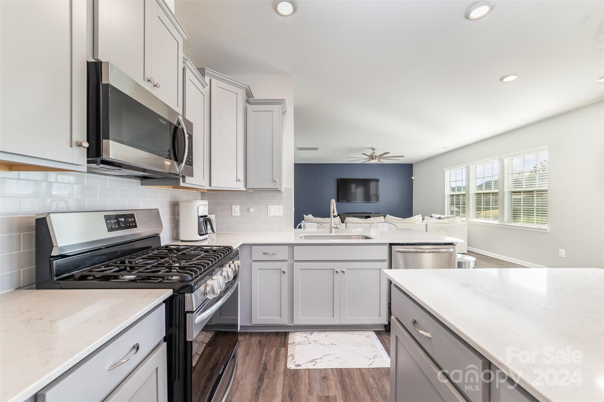 Bethesda Oaks - Residential