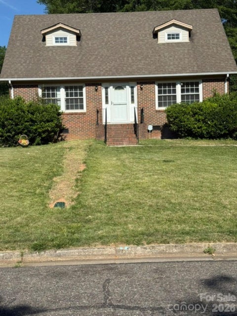 Photo of 917 Canterbury Court, Gastonia, NC 28052 (MLS # 4383928)