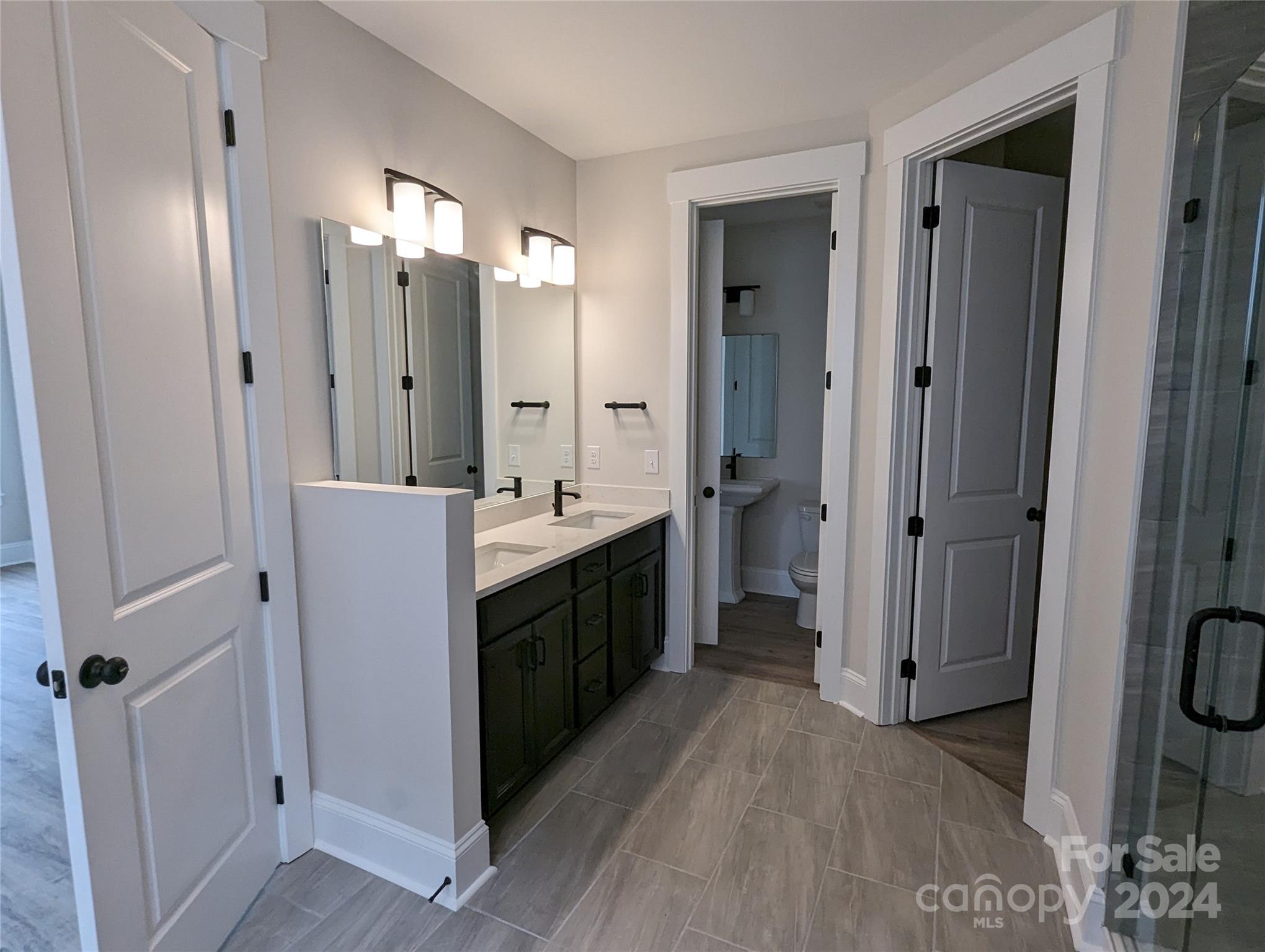 Riverwalk - Residential