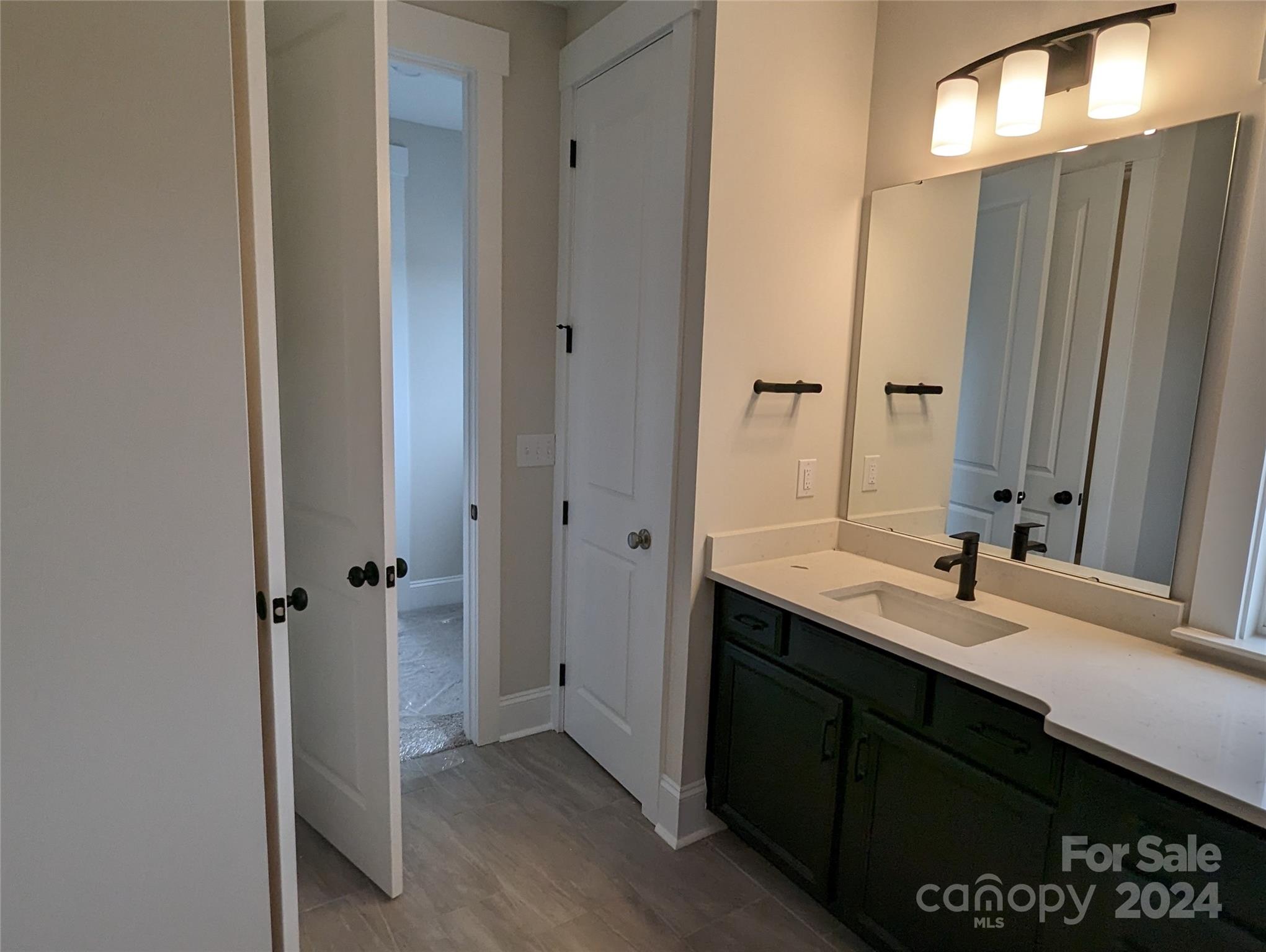 Riverwalk - Residential