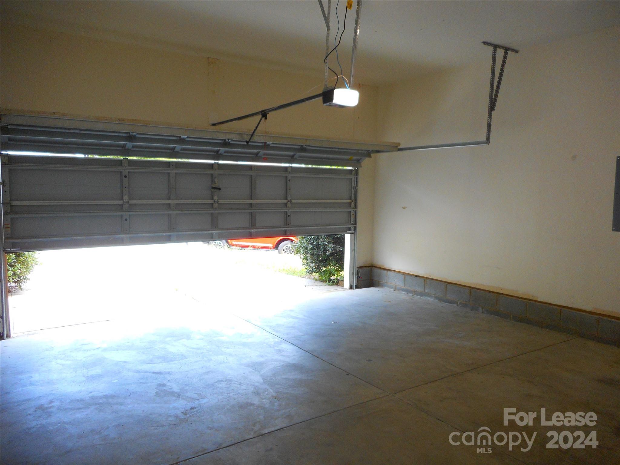 Autumn Cove At Lake Wylie - Residential Lease