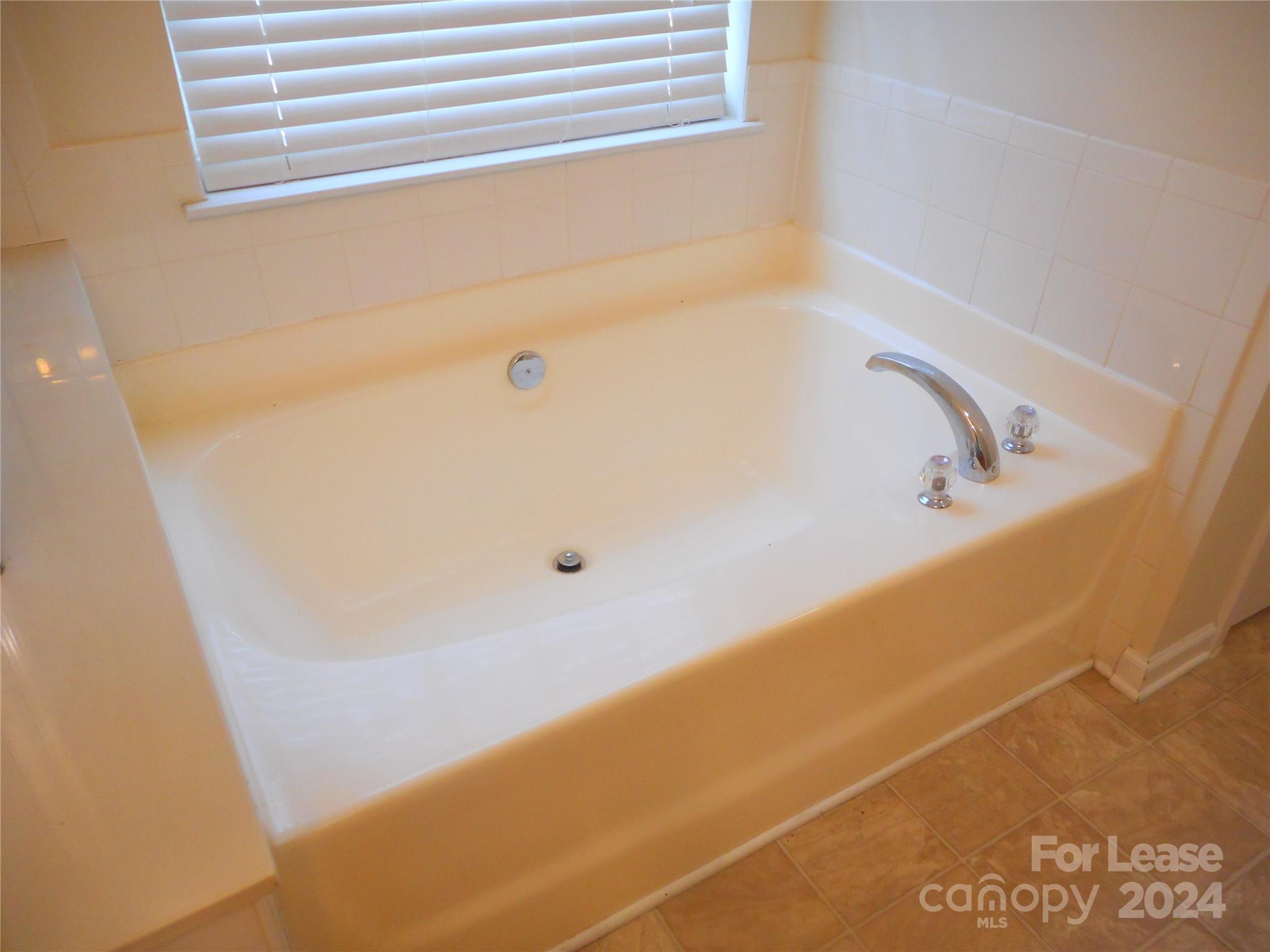 Autumn Cove At Lake Wylie - Residential Lease