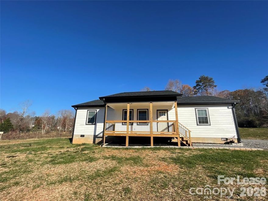 Have you been thinking about moving to western NC and have fallen in love with our mountains? Looking for a rental to get you into the area? Well don't miss out on this newer home that is ready for you to make it your own! This 3 bedroom, 2 bath home with a split bedroom plan is ready for you! This home has a beautiful private lot with a great mountain view off the front porch. Set back off the main road you shouldn't have really any road traffic to bother you. If you're interested, call today to schedule a showing. All applications are handled through our online application process. Tenant is responsible for utilities and lawn maintenance. Very few homes like this come up for rent in the area so call before it is snatched up! Property will be available after April 15th. Tenant pays all utilities.