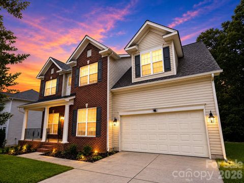 Photo of 237 Golden Valley Drive, Mooresville, NC 28115 (MLS # 4385407)