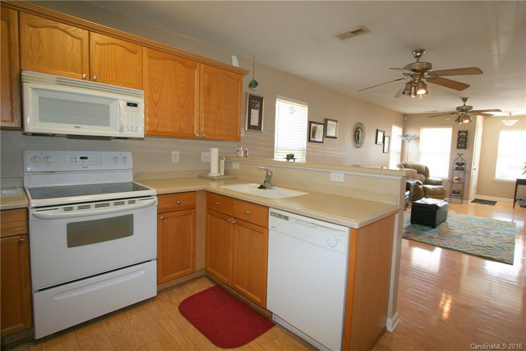 brookchase - Residential